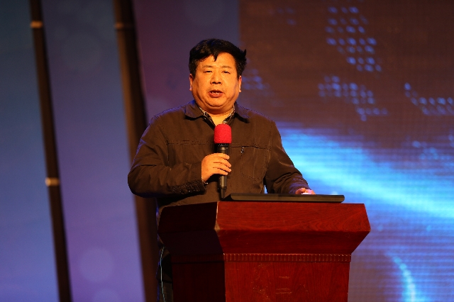 杨少华讲话_640x426.jpg 杨少华讲话_640x426.jpg