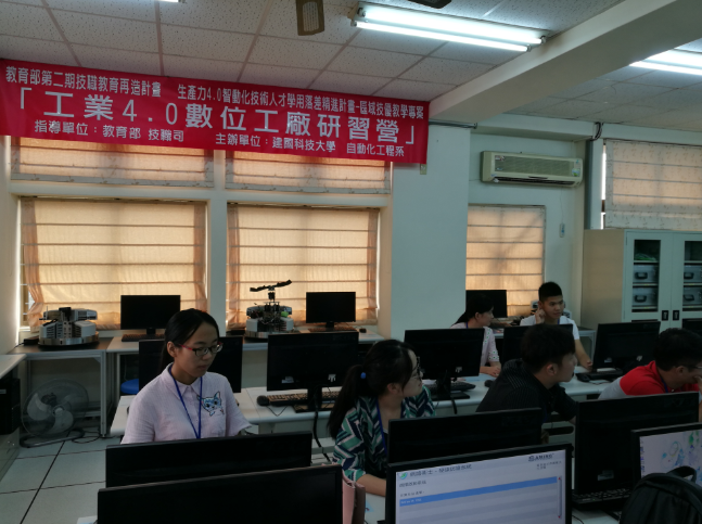 报道1.png 报道1.png