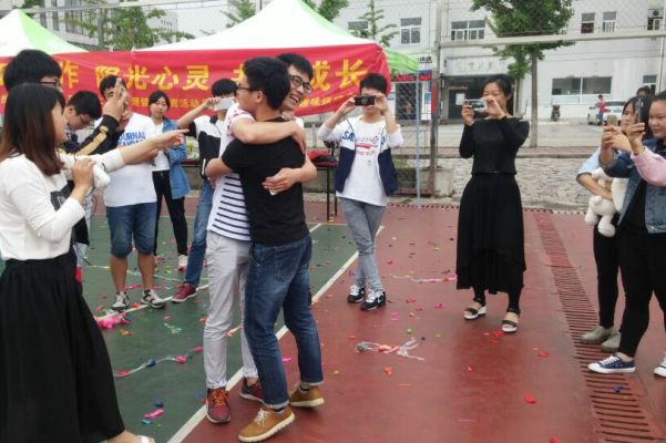 趣味运动摇钱树国际(中国)官方网站1.jpg 趣味运动摇钱树国际(中国)官方网站1.jpg